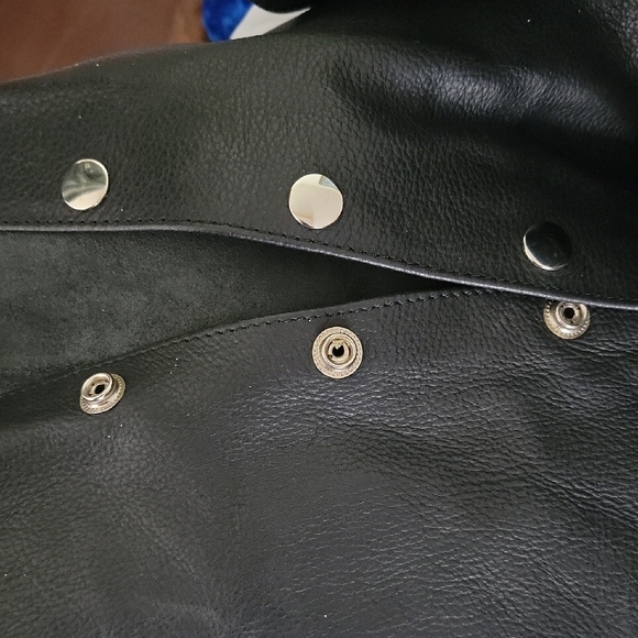 Black Leather Riding Chaps - Picture 11 of 12